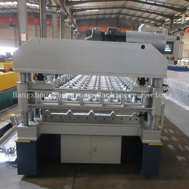 Roof panel machine with electric cutting